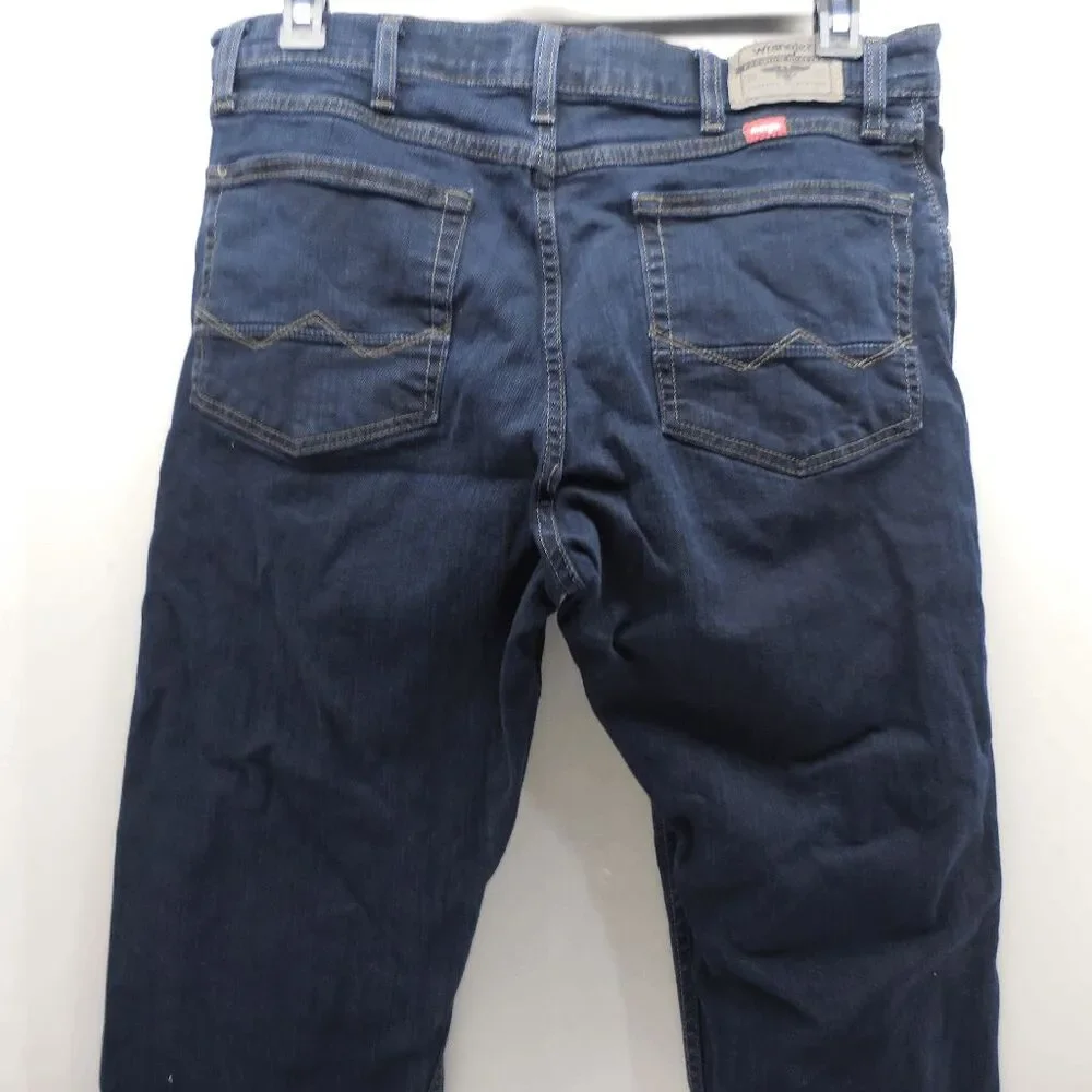 Wrangler Straight Fit Jeans Mens Size 36x32 Blue Dark Wash Lot of  1095STWDH - Picture 3 of 10